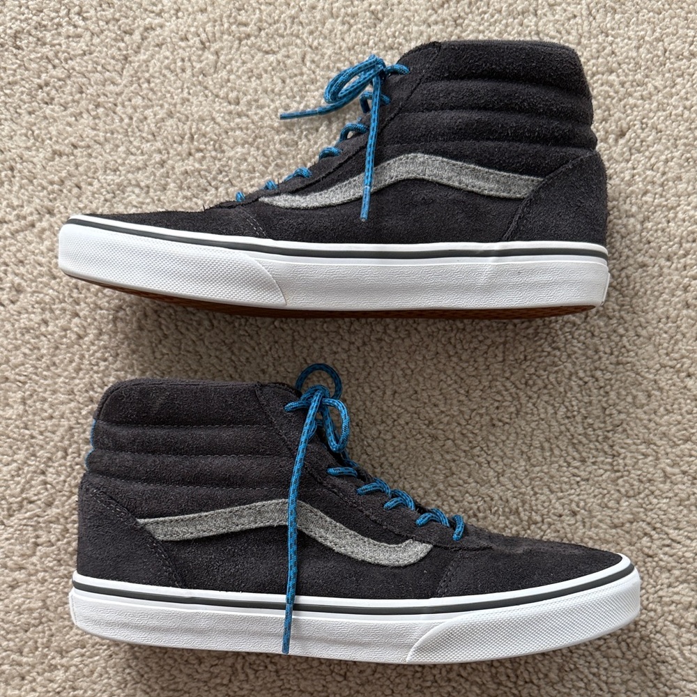 Vans Boys Black High-Top Sneakers size 6